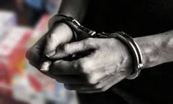 போலி அழகு சாதனப் பொருட்களை விற்பனை செய்தவர் கைது !