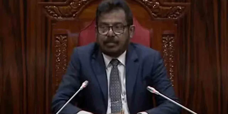 சபாநாயகர் பதவியை இராஜினாமா செய்த அசோக ரன்வல.!