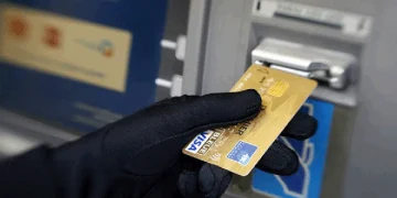 தனியார் வகுப்புக்குச் சென்ற மாணவனிடம் கொள்ளை.!