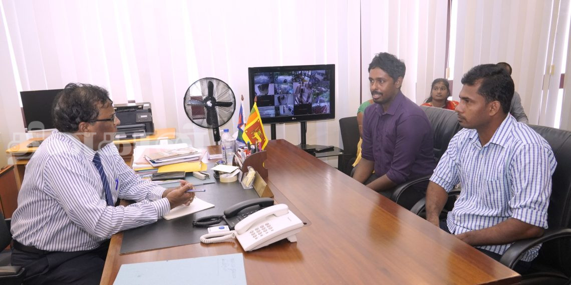 யாழ் ஆசிரியர்கள் ஏனைய மாவட்டங்களில் பணியாற்றா வேண்டிய நிலை ஏற்படலாம்!!