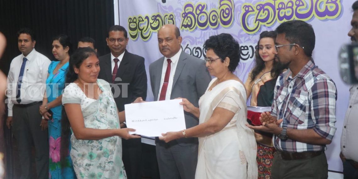 பட்டதாரிகளுக்கு ஆசிரியர் நியமனங்களை வழங்கி வைத்த பிரதி அமைச்சர்!