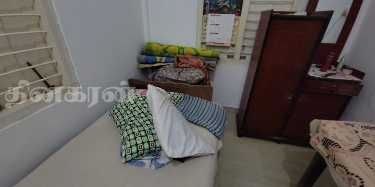 சாவகச்சேரியில் பட்டப் பகலில் துணிகரத் திருட்டு!