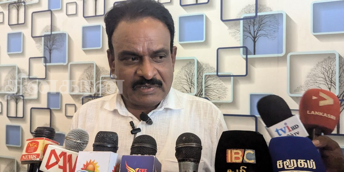மாவை பெரும் தலைவர்; சி.வி.கே. சிவஞானம் பதில் தலைவர்