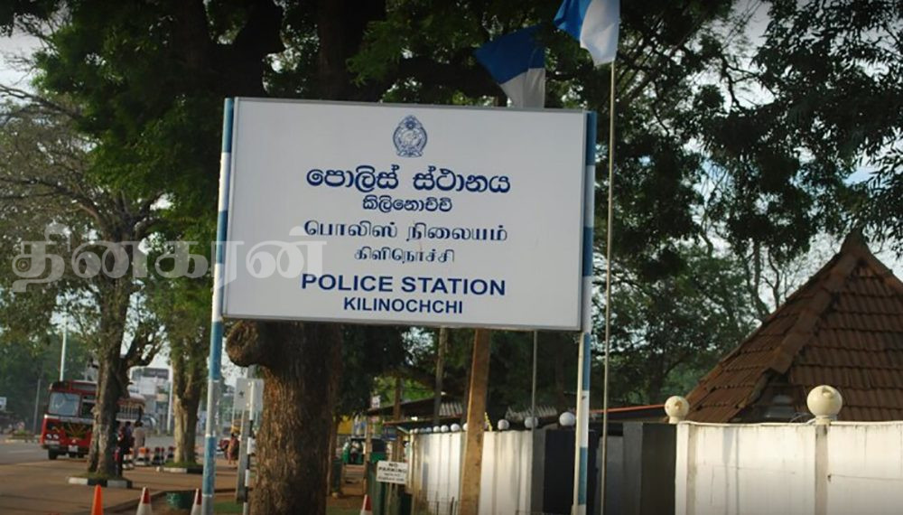 கண்டாவளையில் நிறுத்தி வைக்கப்பட்டிருந்த மோட்டார் சைக்கிளை திருடிய சிறுவர்கள்!