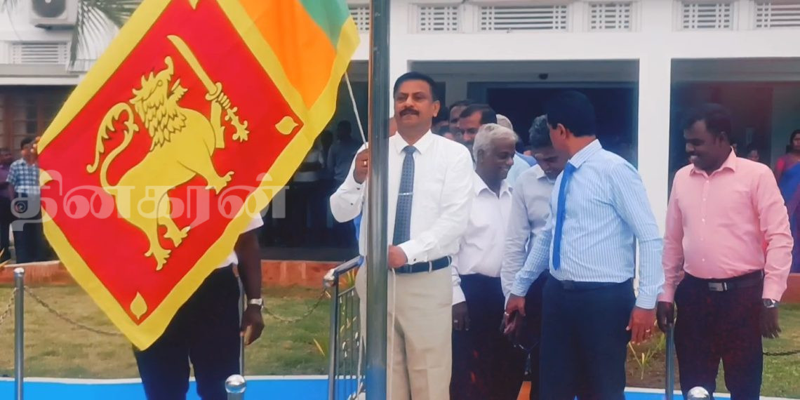 யாழ்ப்பாணம் மாவட்ட செயலகத்தில் 20 ஆவது ஆண்டு சுனாமி நினைவேந்தல்!