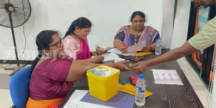 மன்னார் நகரசபைக்கு 3 கோடிக்கு மேல் வருமானம்