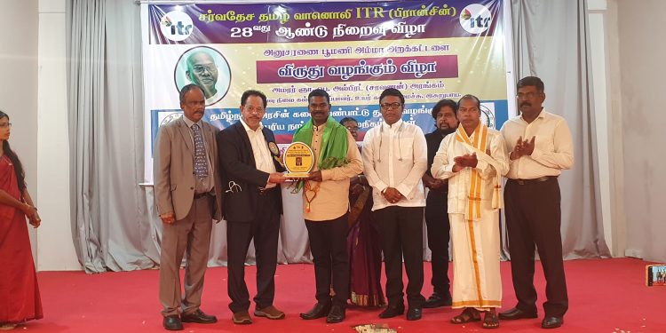 இவ்வருடத்தில் இரண்டு விருதுகளைப் பெற்ற ஊடகவியலாளர்.!