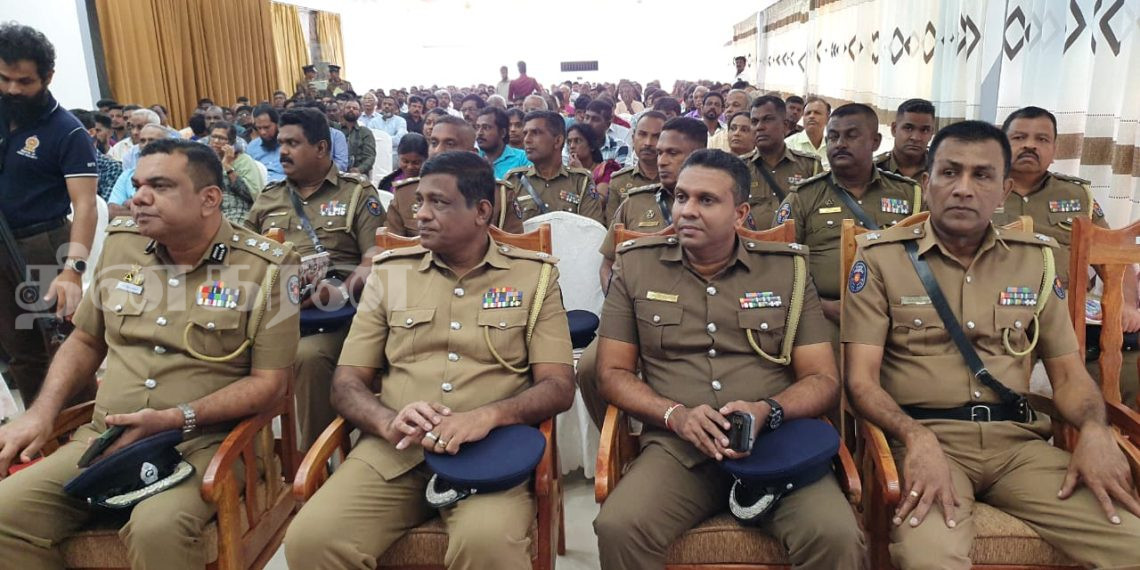 ‘கிளீன் ஸ்ரீலங்கா’ வேலைத்திட்டம் தொடர்பில் விளக்கமளிக்கும் நிகழ்வு.!