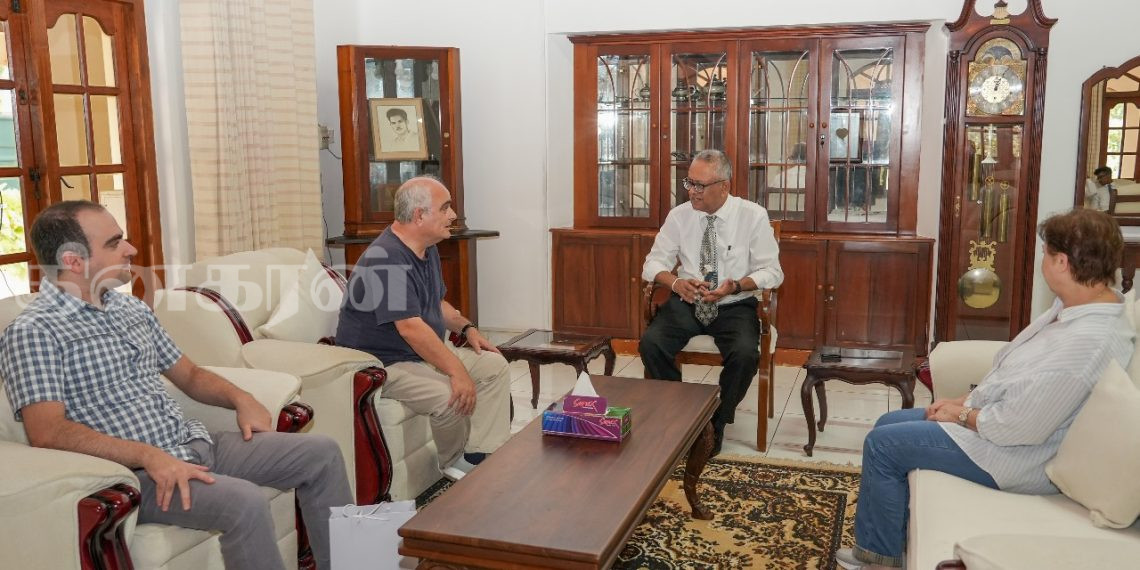 கிழக்கு மாகாண ஆளுநரும் இலங்கைக்கான ரஷ்ய கூட்டமைப்பின் தூதுவரும் சந்திப்பு.!