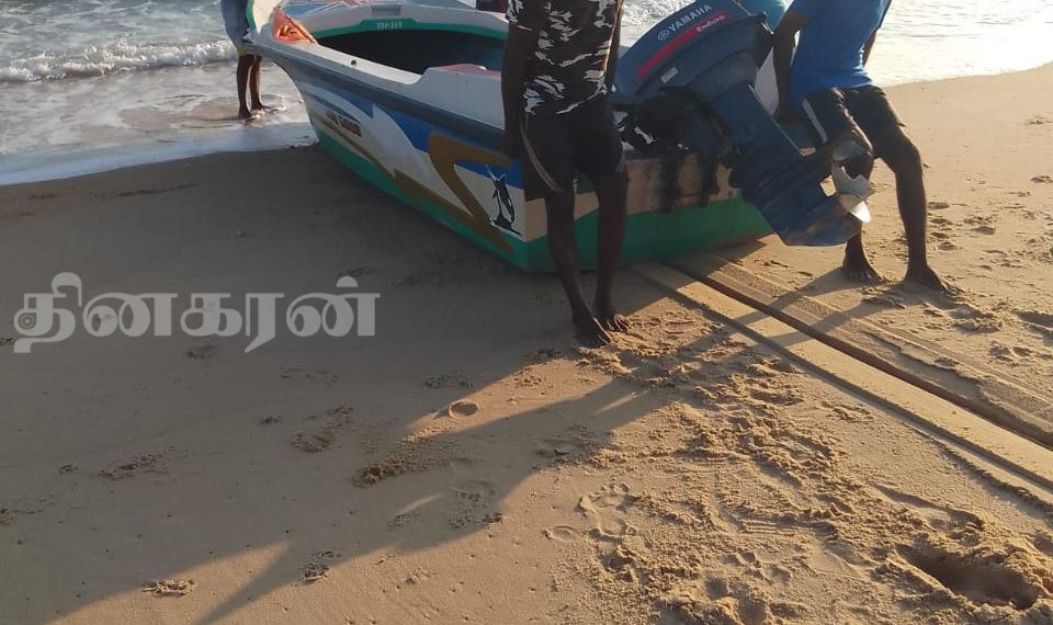 வடமராட்சி கிழக்கு வெற்றிலைக்கேணியில் இன்று நாள் தொழில்!