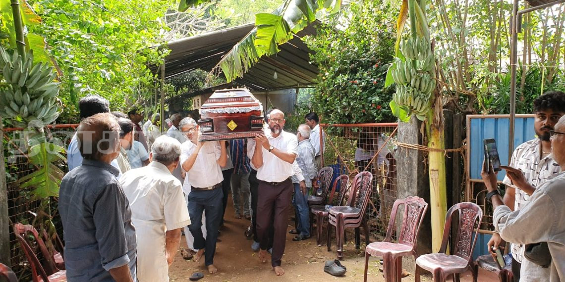தீயுடன் சங்கமம் ஆனார் குழந்தை ம.சண்முகலிங்கம்.!