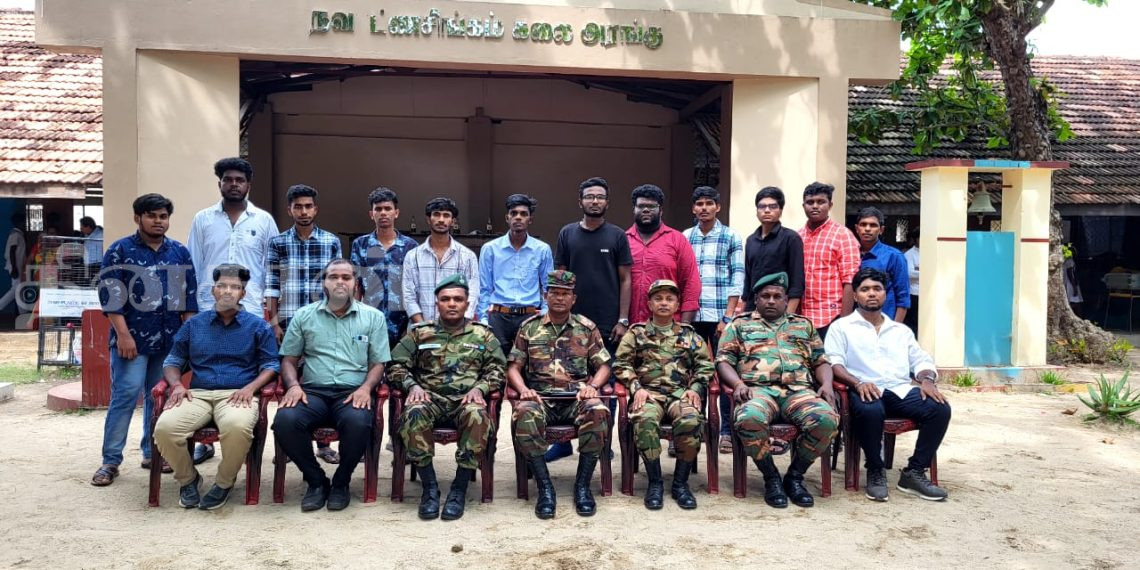 வடமாகாண கல்வி அமைச்சின் அனுமதியுடன் மாணவர்களுக்கு தலைமைத்துவ பயிற்சி.!