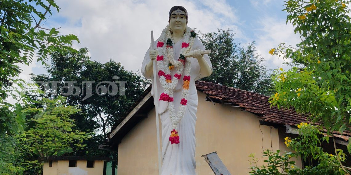 வவுனியாவில் ஔவையாரின் நினைவு தினம் அனுஷ்டிப்பு.!