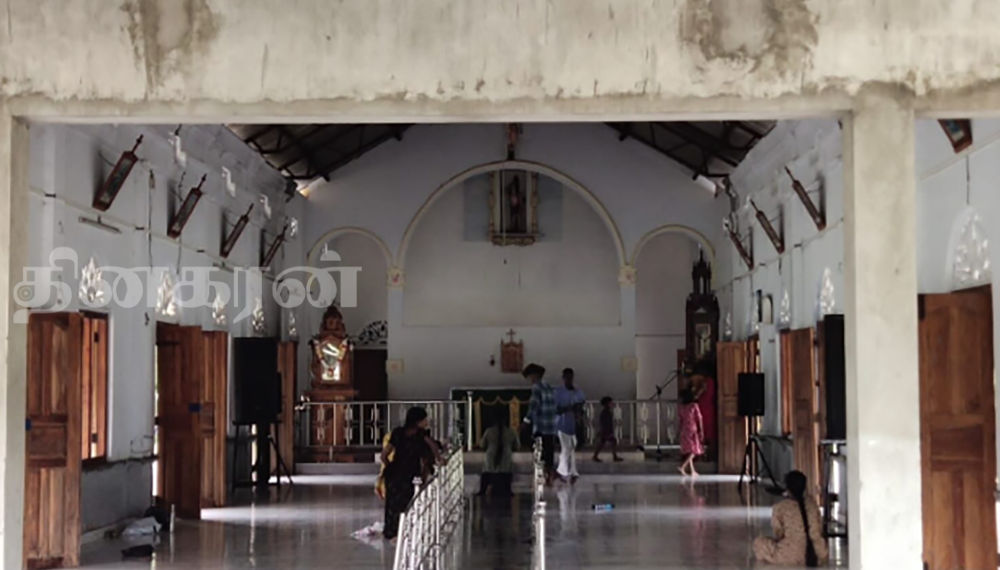 புல்லாவெளி புனித செபஸ்தியார் ஆலய கொடியேற்றம்!