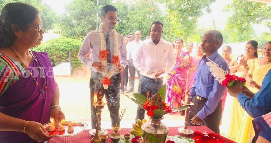 ஒட்டுசுட்டான் பிரதேச செயலாளர் கடமைகளை பொறுப்பேற்பு.!