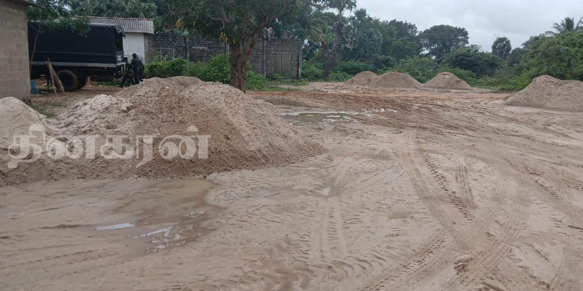 சட்ட விரோதமான முறையில் இடம்பெறும் மணல் அகழ்வு.!