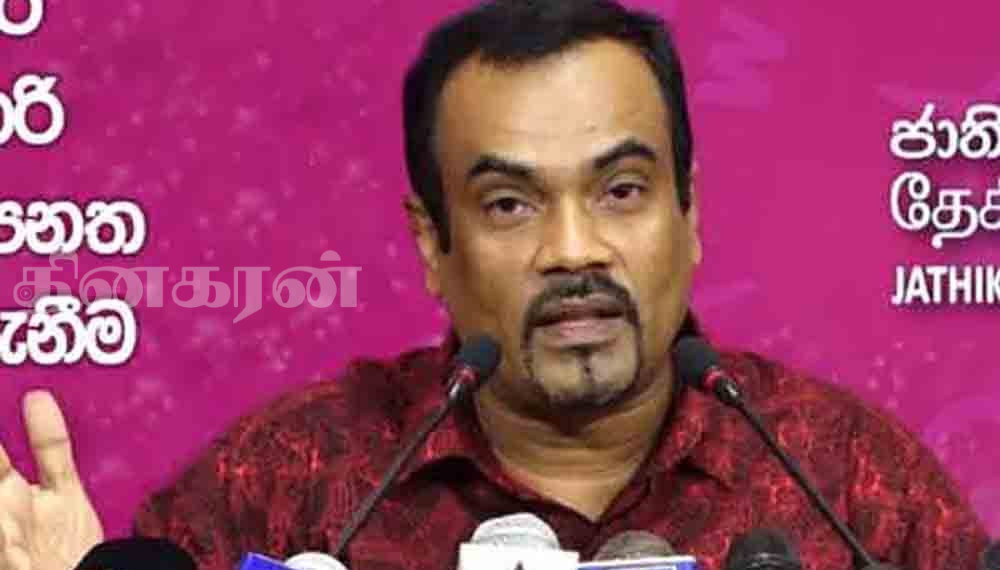 ஓய்வூதியம் வேண்டும் என்பதற்காக அரச துறையை மட்டும் நம்பியிருக்கும் பட்டதாரிகள் – அமைச்சர் விசனம்!