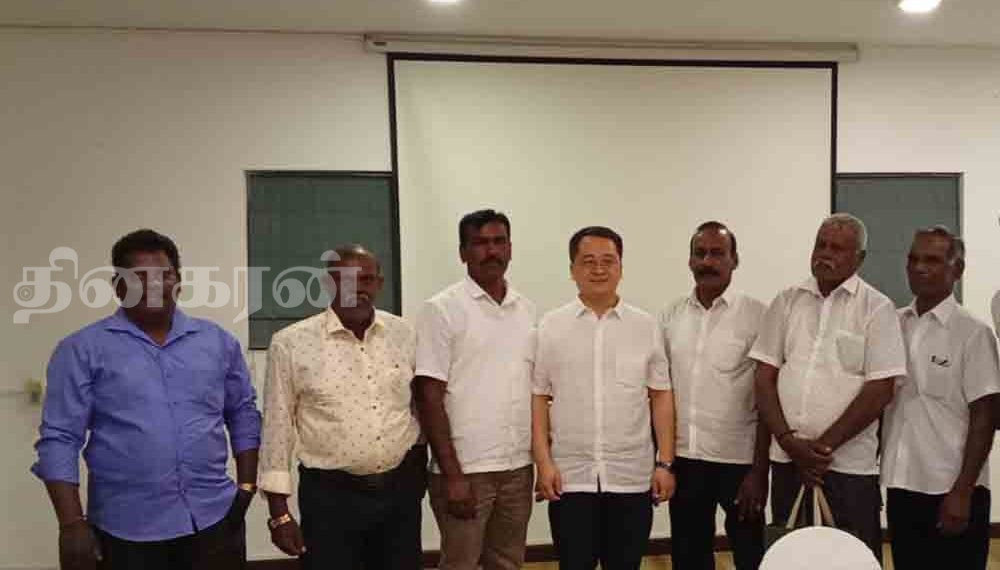 யாழில் மீனவ அமைப்பை சந்தித்த சீன உதவித் தூதுவர்!