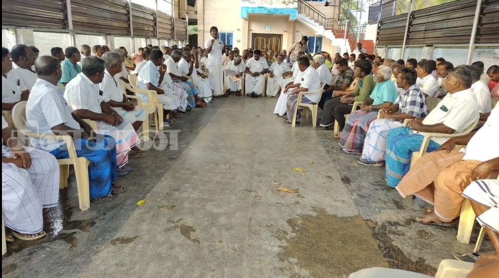 மீனவர்களை படகுடன் விடுதலை செய்ய வலியுறுத்தி தொடர் உண்ணாவிரத போராட்டத்தை அறிவித்த ராமேஸ்வரம் மீனவர்கள்!