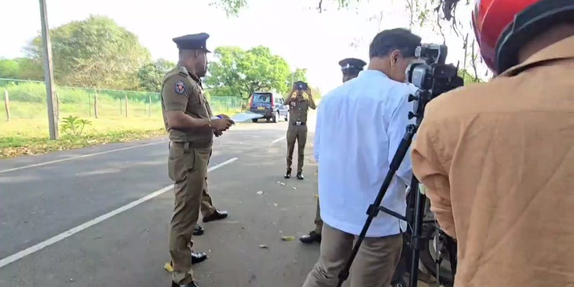 காணி விடுவிப்பு- ஊடக சந்திப்புக்கு வந்தவர்களை அச்சுறுத்தும் வகையில் பொலிஸார்!