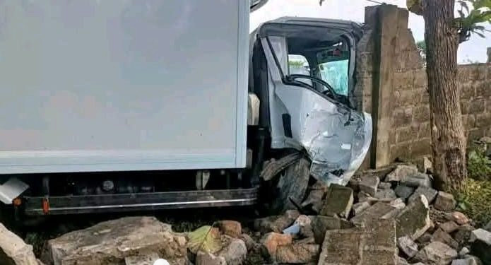 அதிகாலையில் இடம்பெற்ற கோர விபத்து.!
