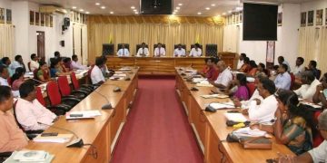 அபிவிருத்தித் திட்டங்களின் முன்னேற்ற மீளாய்வுக் கூட்டம்.! (சிறப்பு இணைப்பு)