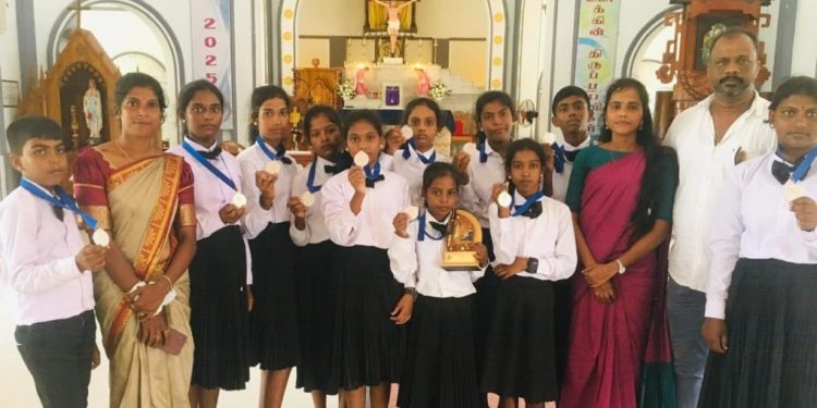 தேசிய ரீதியில் இரண்டாம் இடத்தைப் பெற்ற வெற்றிலைக்கேணி புனித அந்தோனியார் கலைக்குழு.!