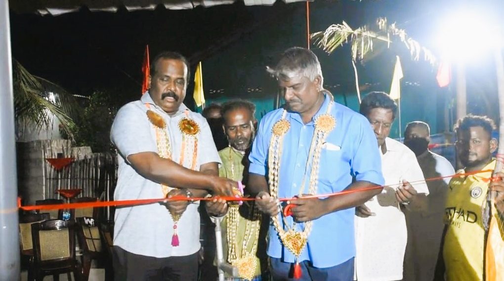 மக்களுக்கு பாதிப்பை ஏற்படுத்தாத அபிவிருத்தித் திட்டங்களை ஆதரித்து நடைமுறைப்படுத்த வேண்டும்.