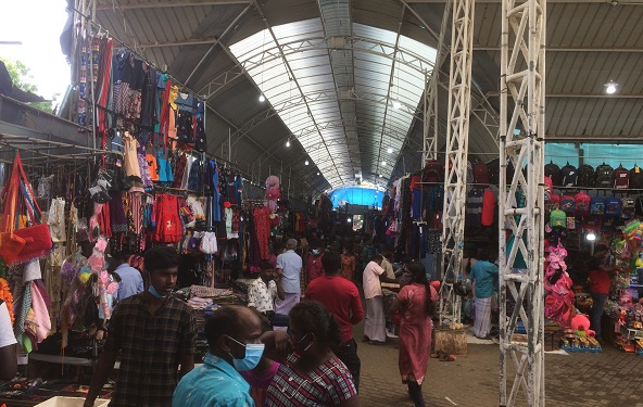 வடமராட்சி கிழக்கில் சித்திரைப் புத்தாண்டு விற்பனைச் சந்தை!