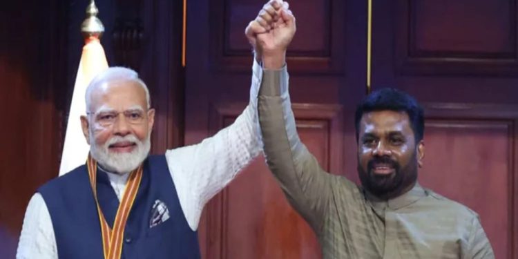 இலங்கையின் உயரிய விருது வழங்கி கௌரவிக்கப்பட்ட இந்திய பிரதமர்.!