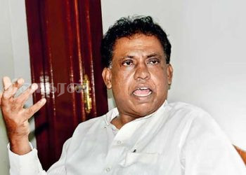 அர்ச்சுனா யூடியூப்பில் தான் ஹீரோ- நிஜத்தில் செய்து காட்டவேண்டும்!!