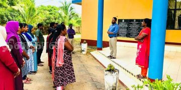 குச்சவெளி தலைமை அலுவலகத்தில் இரண்டு நிமிட மௌன அஞ்சலி