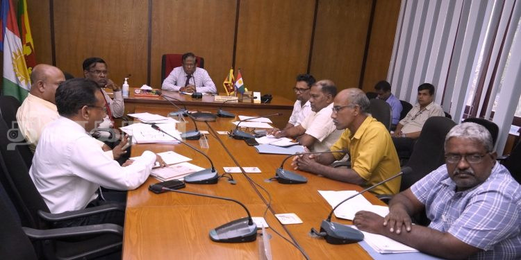 கல்விப்புலத்தில் மேற்கொள்ள வேண்டிய இடமாற்றங்கள் தொடர்பிலான கலந்துரையாடல்.!