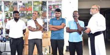 அரசியல் கைதிகளின் விடுதலையை வலியுறுத்தி கையெழுத்துப் போராட்டம்.!