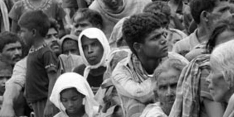 கலவரங்களால் பாதிக்கப்பட்ட தமிழர்கள் அகதிகளாக கொழும்பில் தங்க வைக்கப்பட்டனர்; மேலும் பல வரலாற்றுச் சம்பவங்கள்.!