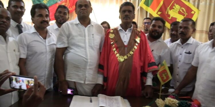 மட்டக்களப்பு மாநகர சபையின் எட்டாவது முதல்வர் தெரிவு.!
