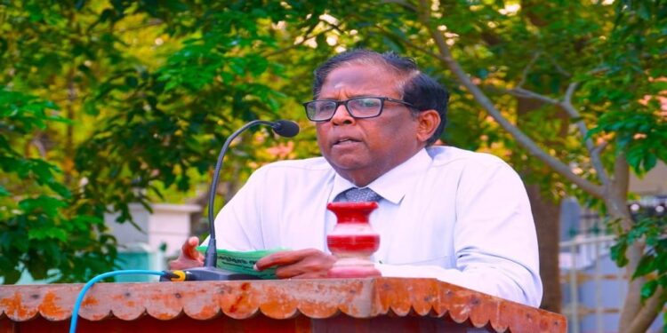 அபிவிருத்தித் திட்டங்களை முன்னெடுக்கும் போது சுற்றுச்சூழலைக் கவனத்தில் எடுக்க வேண்டும்..!