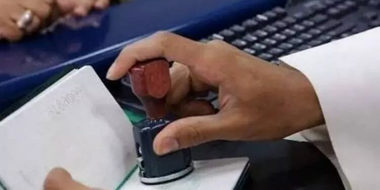 அமெரிக்கா வெளிநாட்டு மாணவர்களுக்கு விசா வழங்கும் பணியை தொடங்கியது