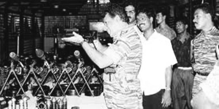 மண்டைதீவு இராணுவத் தளத்தை விடுதலைப் புலிகள் தாக்கி அழித்தனர்; மேலும் பல வரலாற்றுச் சம்பவங்கள்.!