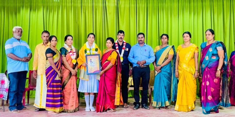யாழில் சாதனை படைத்த மாணவிக்கு கௌரவிப்பு.!