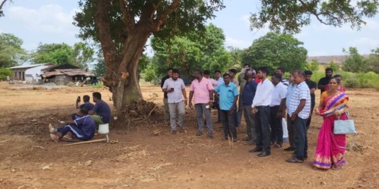 ஓமந்தையில் விகாரை கட்டும் முயற்சி; மக்கள் போராட்டத்தால் தடுத்து நிறுத்தம்..!