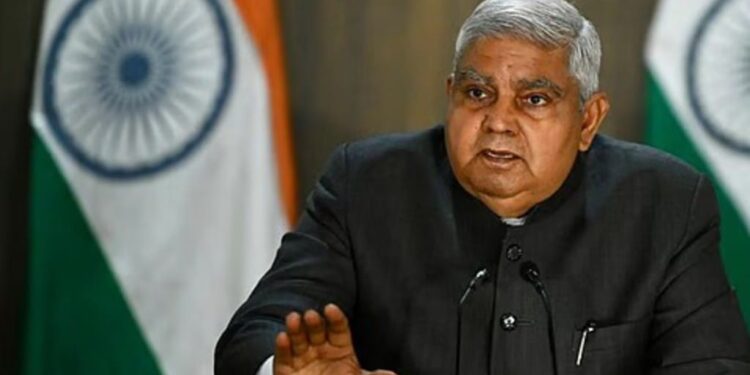 இந்தியாவின் துணை ஜனாதிபதி பதவி விலகல்..!