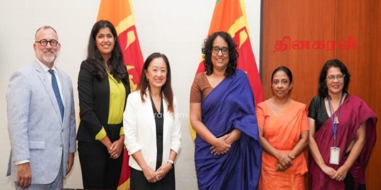 பிரதமர் ஹரிணியுடன் அமெரிக்கத் தூதுவர் சந்திப்பு.!