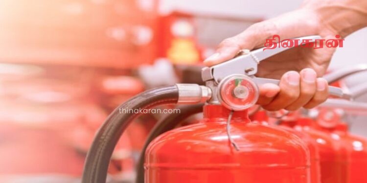 ஐ.டி.எச். பகுதியில் வர்த்தக நிலையத்தில் தீ பரவல்! மேலதிக விசாரணையில் பொலிஸார்.!