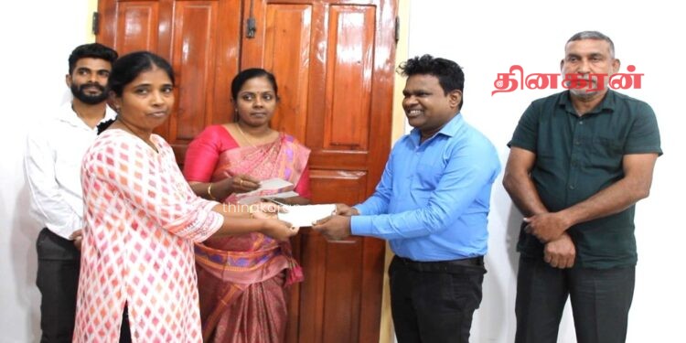 டித்வா சூறாவளியால் பாதிக்கப்பட்ட தொழில் முயற்சியாளர்களுக்கு நிதி உதவிகள் வழங்கி வைப்பு.!