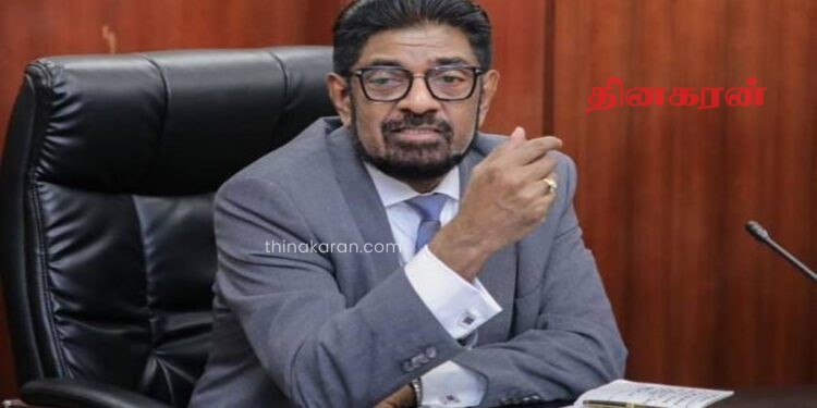 கெஹெலிய ரம்புக்வெல்லவுக்கு எதிராக தாக்கல் செய்யப்பட்ட 3 குற்றப்பத்திரிகை.!