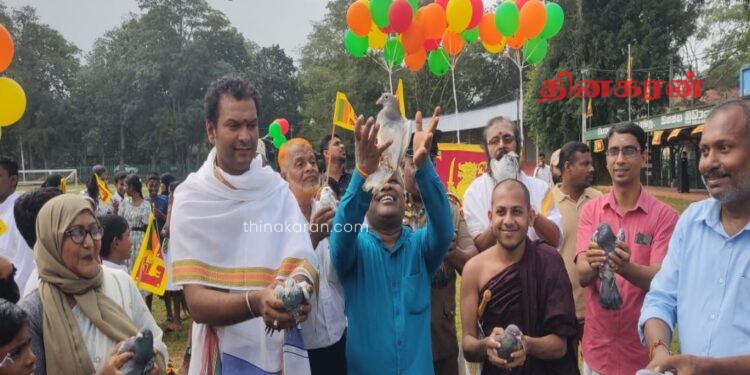 சுதந்திர தினத்தை முன்னிட்டு பறக்கவிடப்பட்ட சமாதான புறாக்கள்.!
