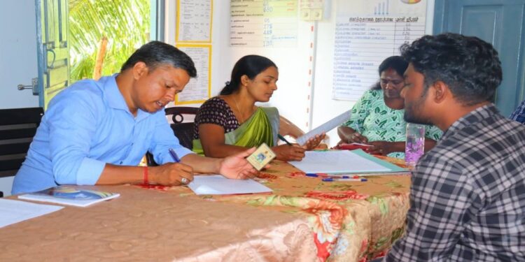 துணுக்காய் பிரதேச செயலக பிரிவில் நடைபெற்ற காணியற்றவர்களுக்கான நேர்முகத் தேர்வு.!