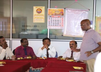 புதுக்குளம் மகா வித்தியாலயத்தின் தேவைப்பாடுகளை நிறைவேற்றி  தருமாறு சத்தியலிங்கம் எம்.பி கோரிக்கை.!