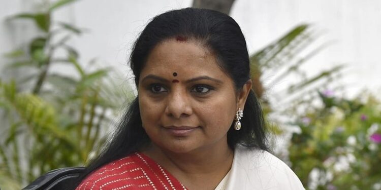 நிரபராதி தீர்ப்புக்குப் பிறகு கவிதா புதிய கட்சி தொடங்க திட்டம்.!